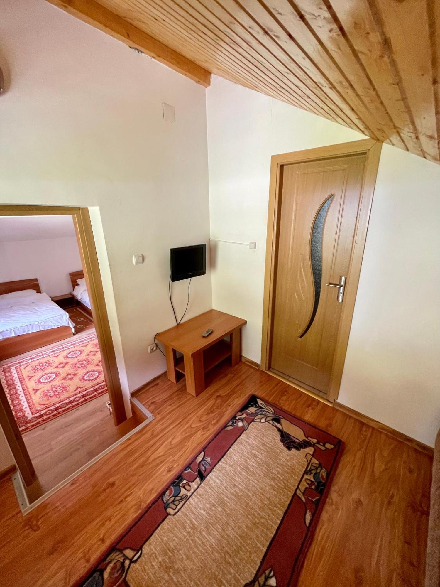 Casa De Vacanta Trei Brazi Рынка Экстерьер фото